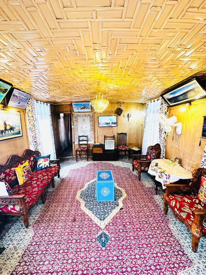 Houseboat New Retreat Group Bed and Breakfast Σριναγκάρ Εξωτερικό φωτογραφία
